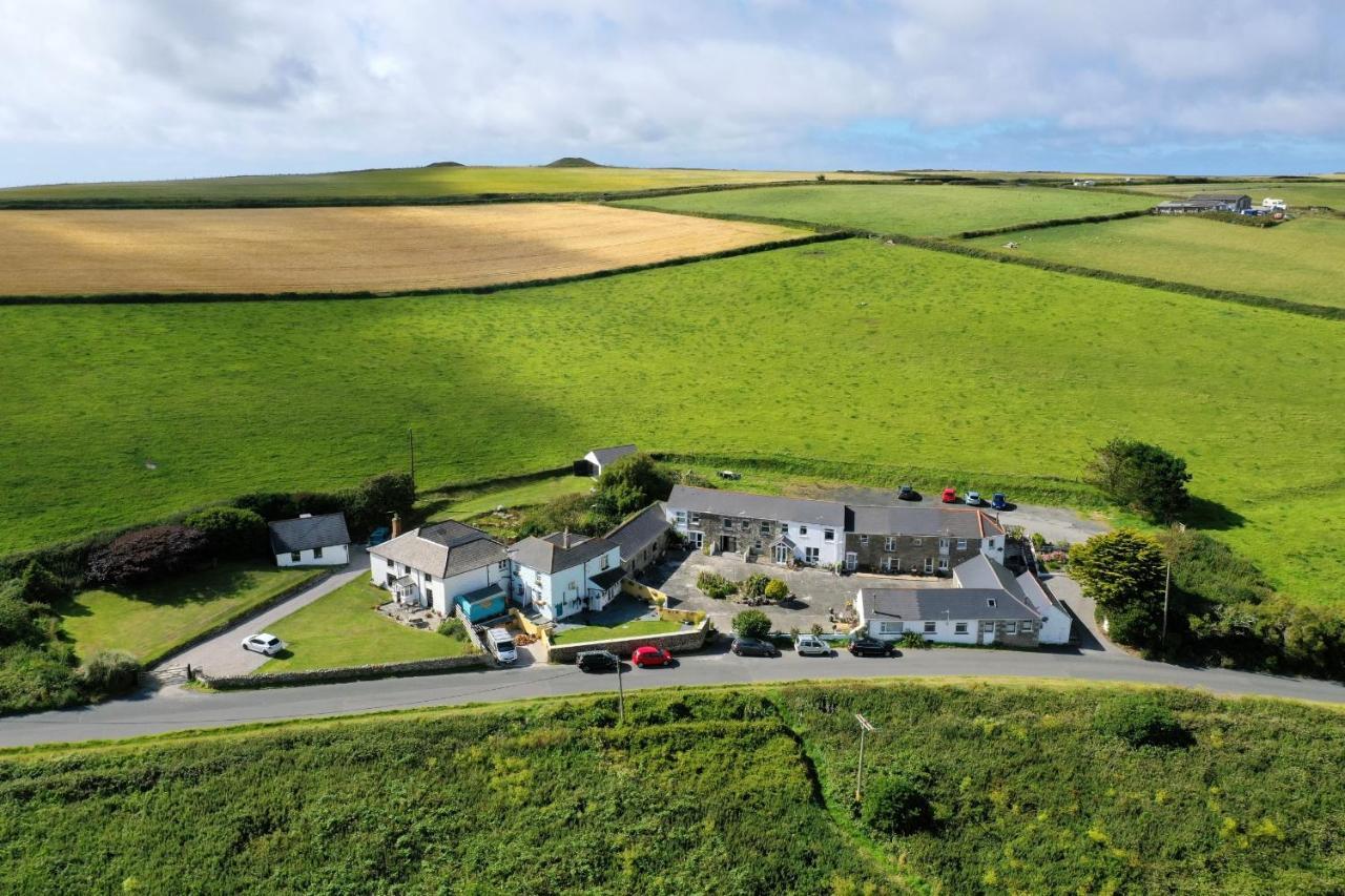 The Little Cottage By Truabode Holiday Lets & Short Lets Newquay - Parking, Wifi & Pet Friendly Brauneberg Kamer foto
