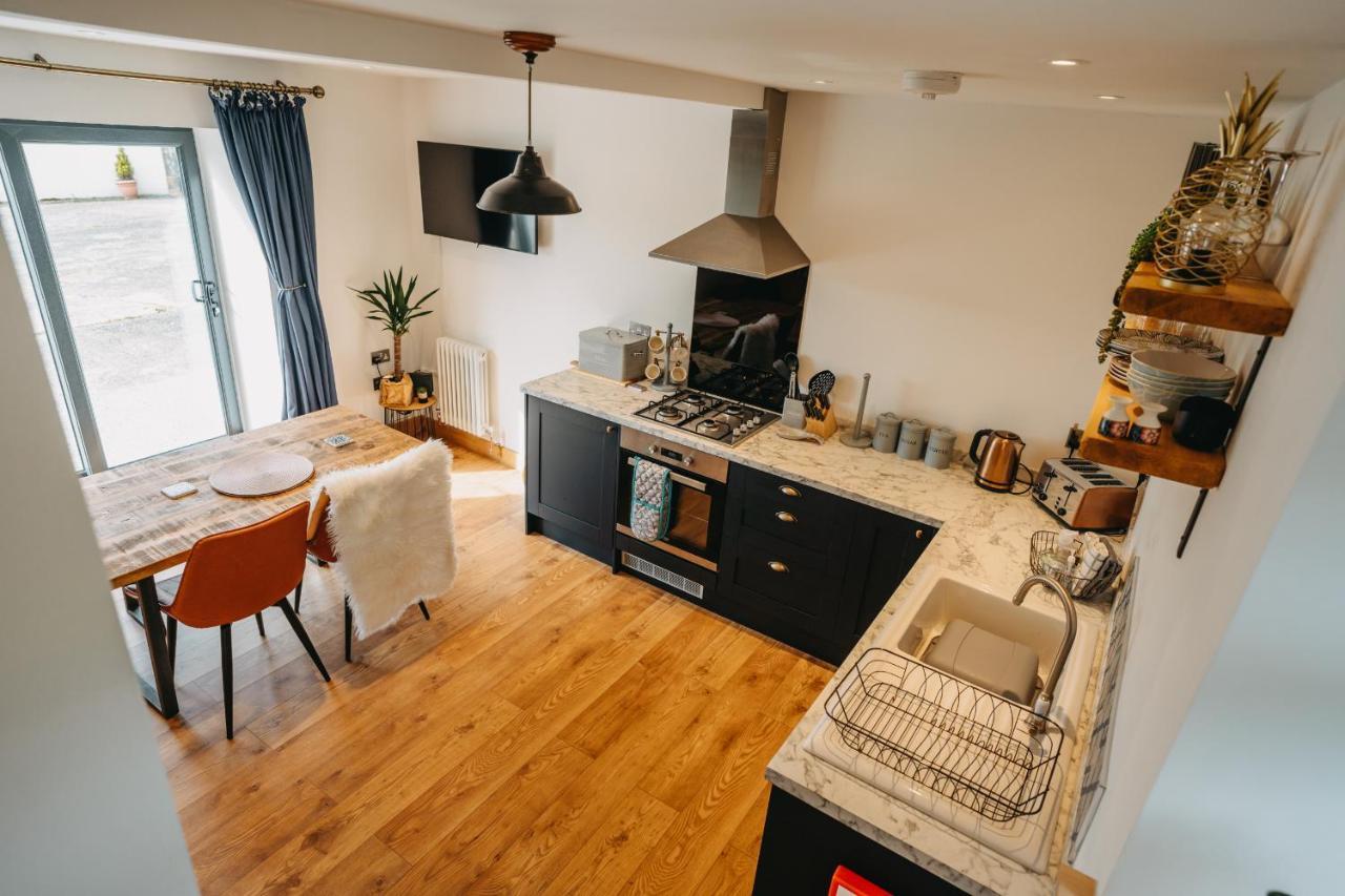 The Little Cottage By Truabode Holiday Lets & Short Lets Newquay - Parking, Wifi & Pet Friendly Brauneberg Kamer foto