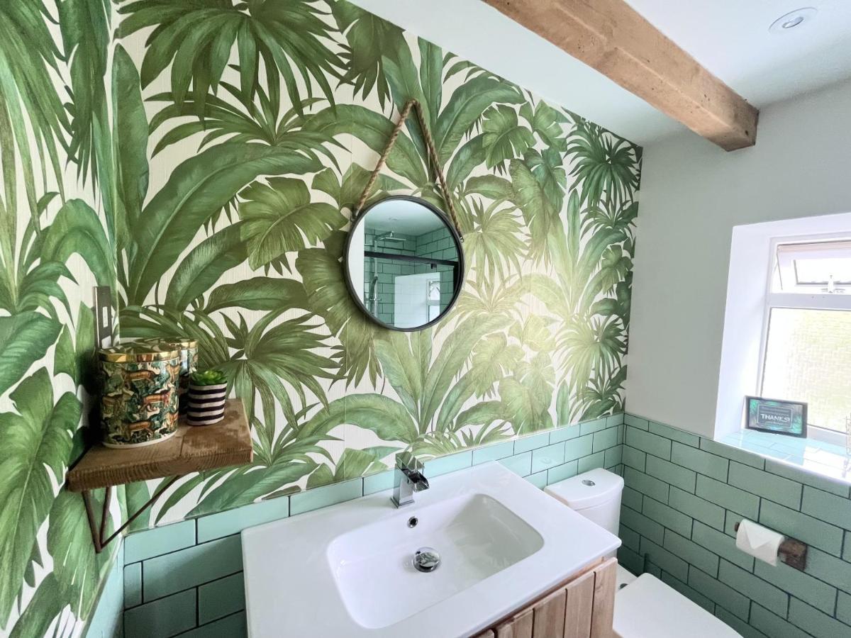 The Little Cottage By Truabode Holiday Lets & Short Lets Newquay - Parking, Wifi & Pet Friendly Brauneberg Buitenkant foto